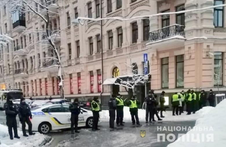 охрана центра Киева